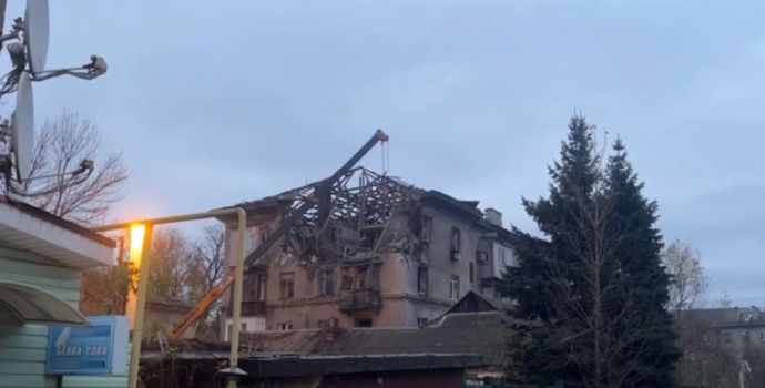 Попадание в жилой дом в Макеевки, ДНР