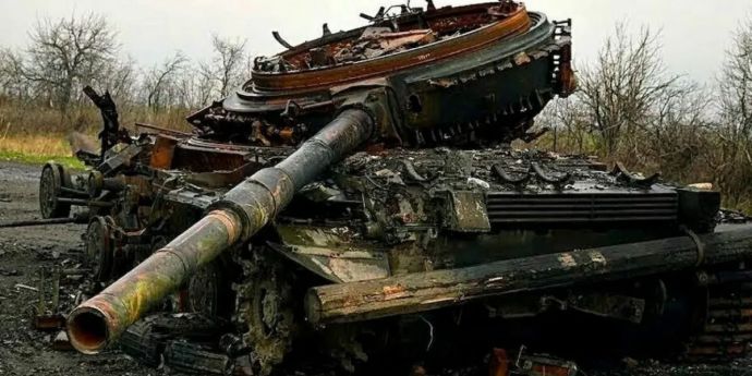 Уничтоженный на Соледарском направлении танк ВСУ