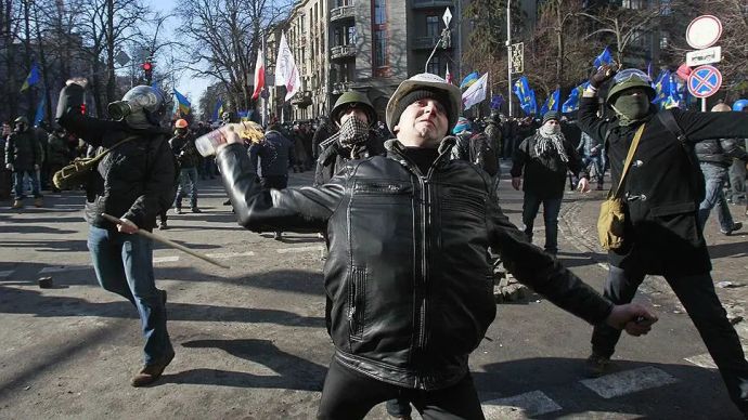 Украинские радикалы в Киеве, 2014 год