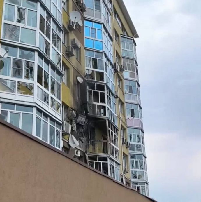Жилой дом в Воронеже после инцидента