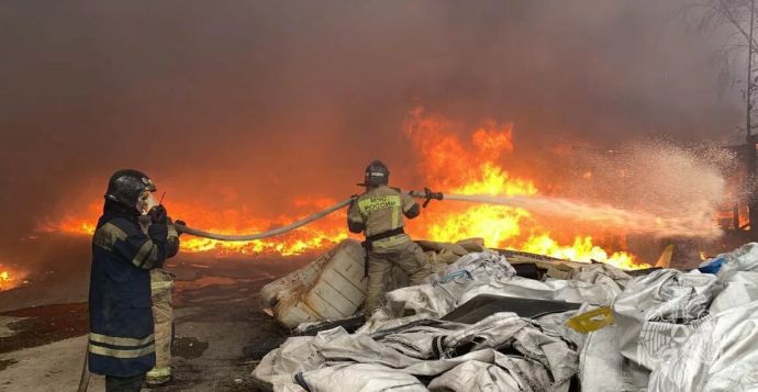 Пожар в районе складов с порохом в Свердловской области